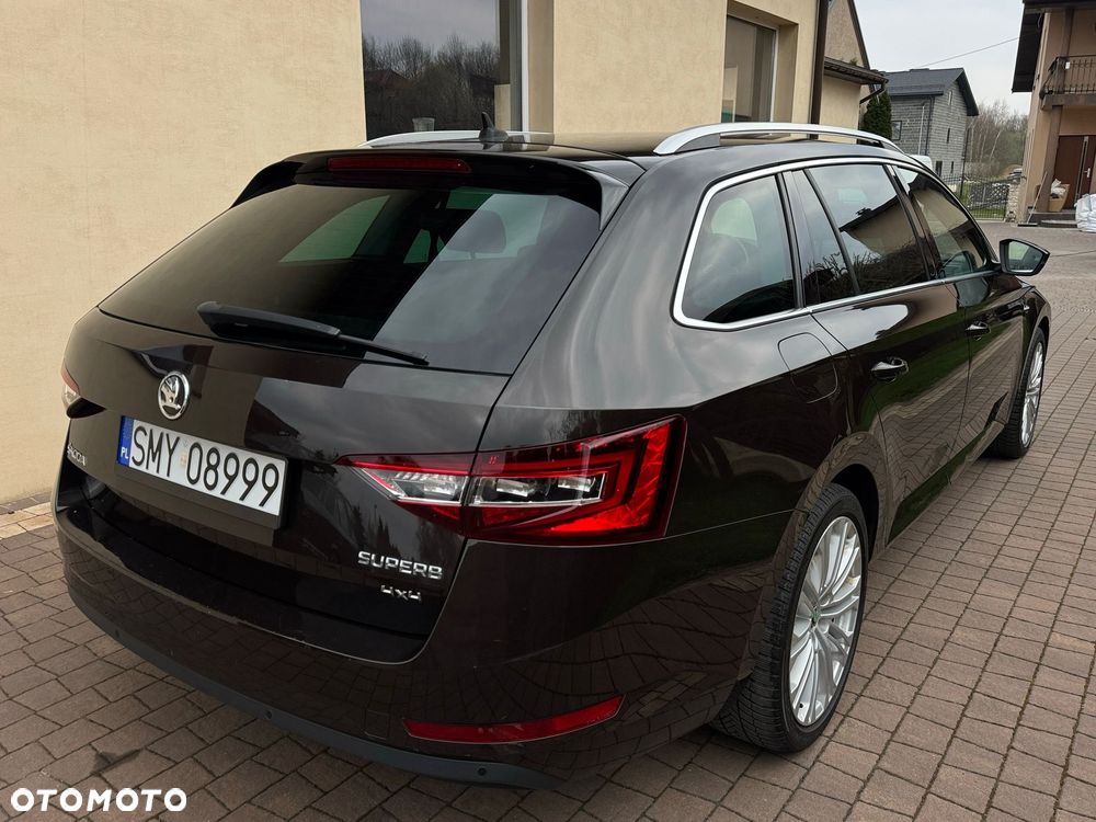 Skoda Superb 2.0 TDI 4x4 DSG L&K - 5