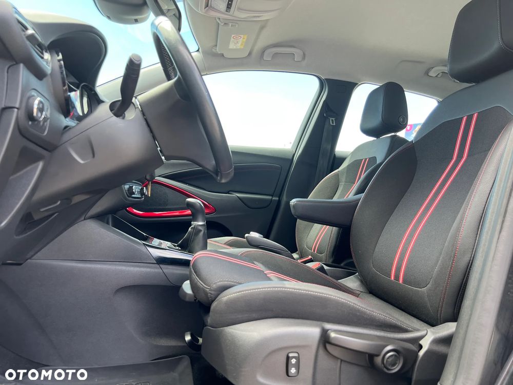 Opel Crossland X 1.2 Action - 15