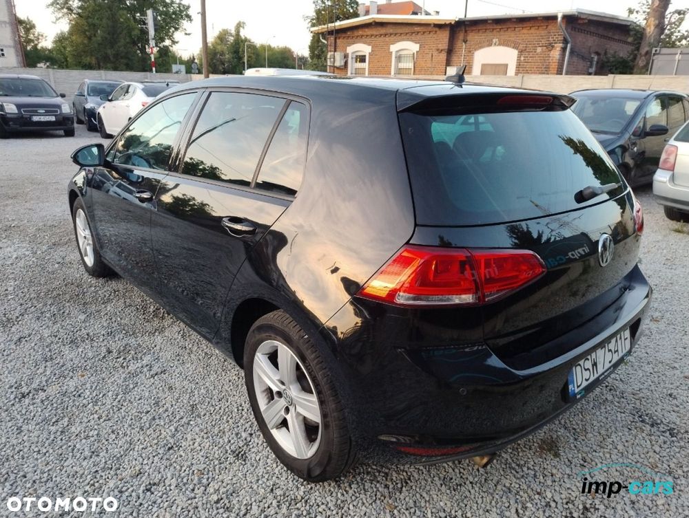 Volkswagen Golf 1.6 TDI BMT Highline - 12