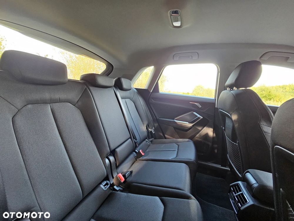 Audi Q3 35 TDI Quattro - 34