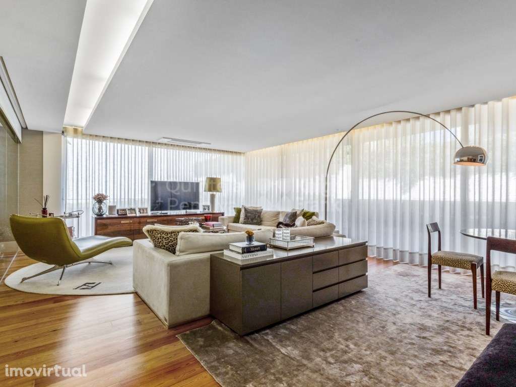 Moradia T4 com piscina e jardim na Foz do Douro, Porto - Grande imagem: 3/24