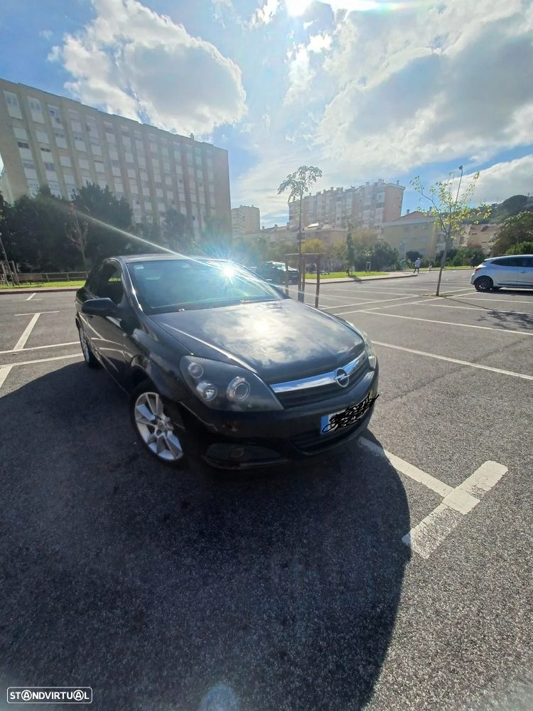 Opel Astra GTC 1.9 CDTI - 5