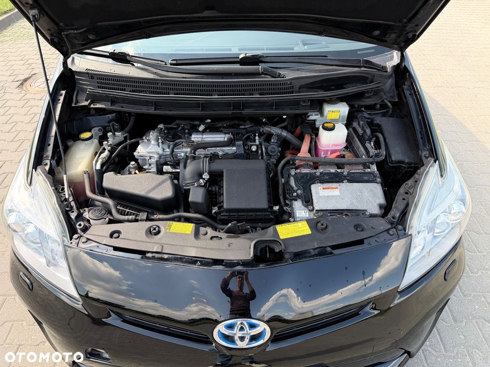 Toyota Prius 1.8 HSD Prestige - 27
