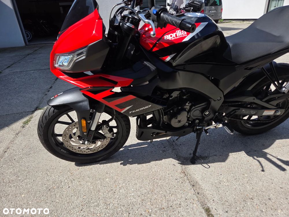 Aprilia Tuono - 7