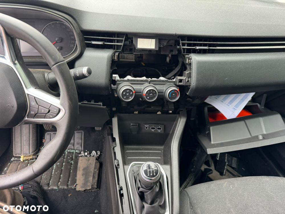 Renault Clio 1.0 SCe Life - 9