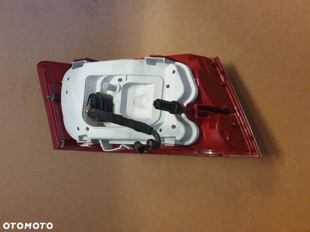 LAMPA PRAWA TYŁ AUDI A6 C6 LED SEDAN - 5