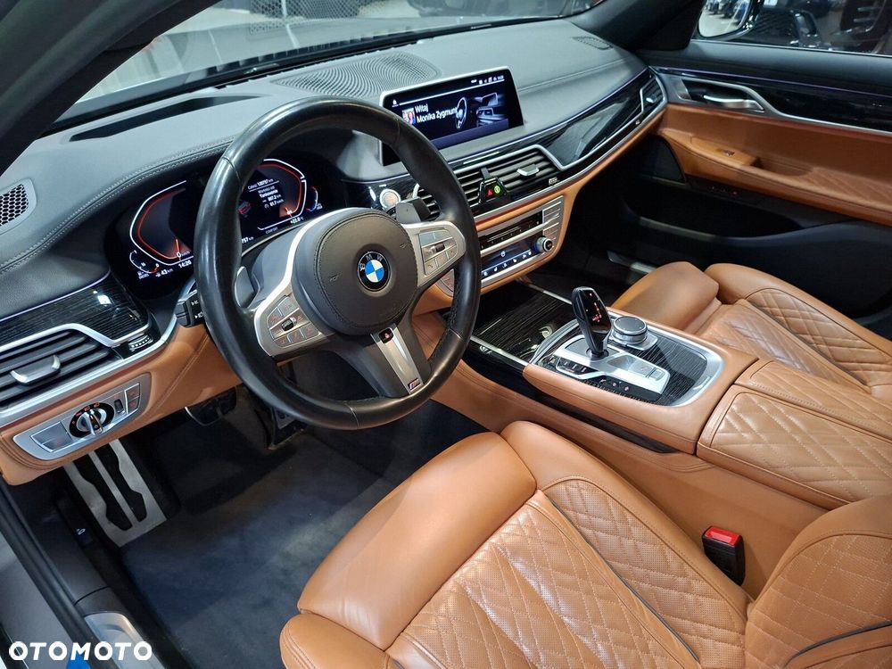 BMW Seria 7 - 11