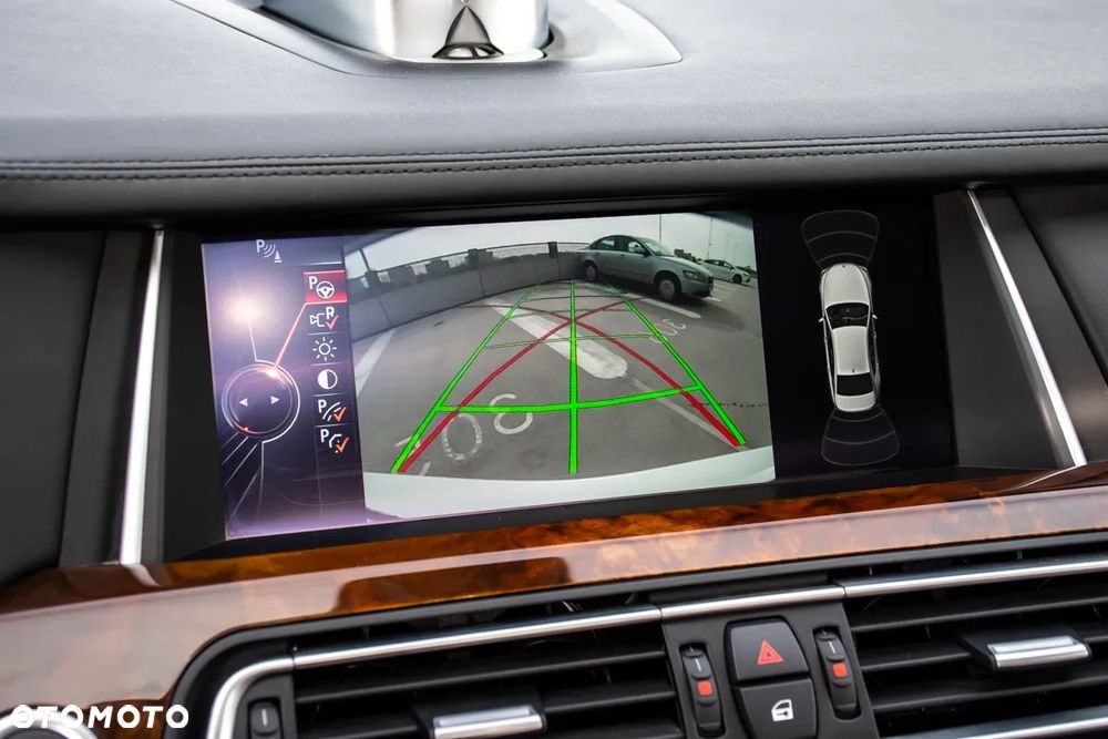 BMW Seria 7 760i L - 25