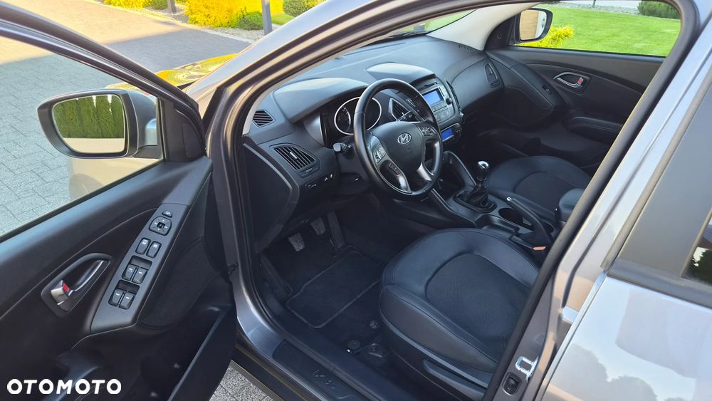 Hyundai ix35 1.7 CRDi Comfort 2WD - 17