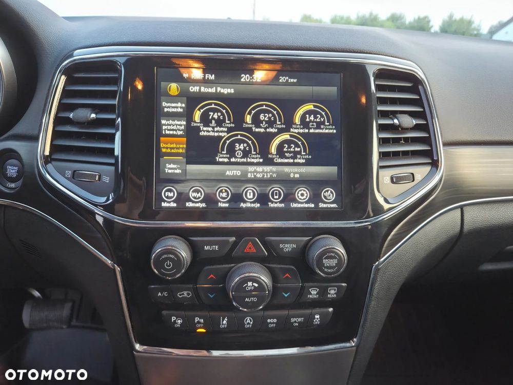 Jeep Grand Cherokee - 13