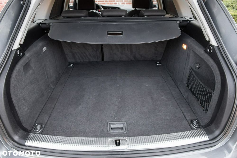 Audi A4 Avant - 30