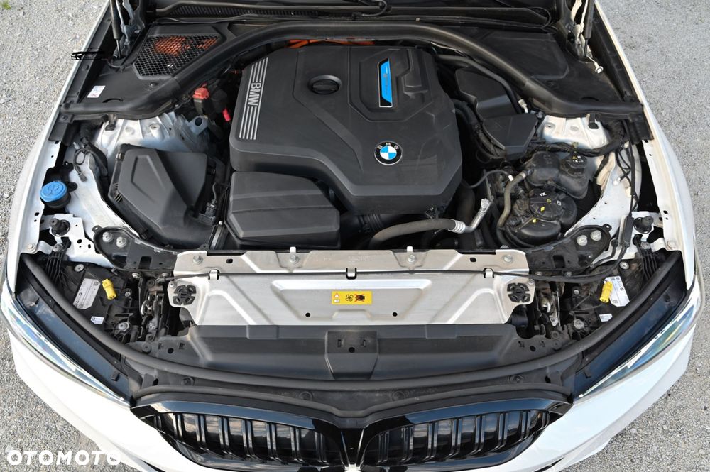 BMW Seria 3 - 15