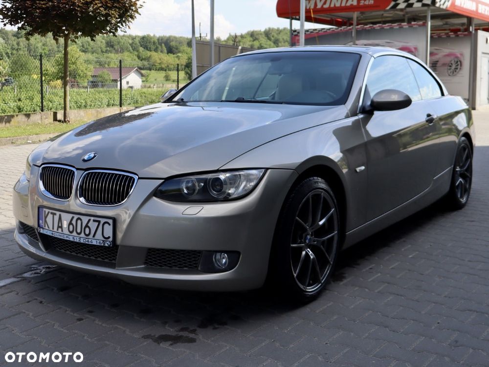 BMW Seria 3 335i - 3