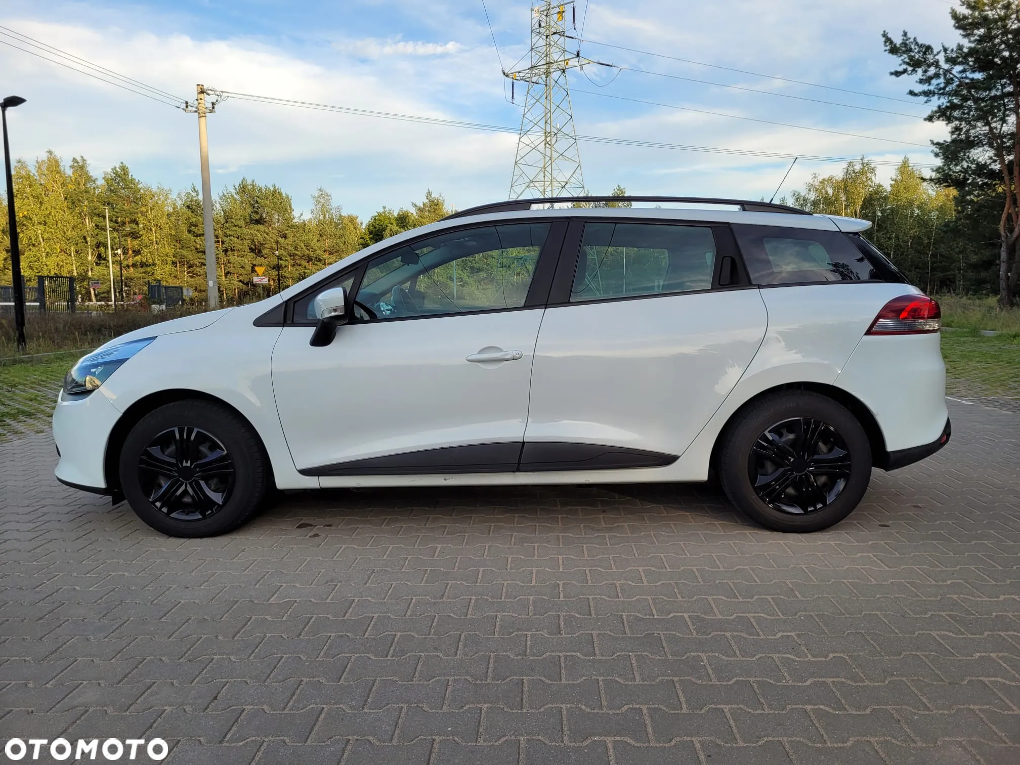 Renault Clio - 8