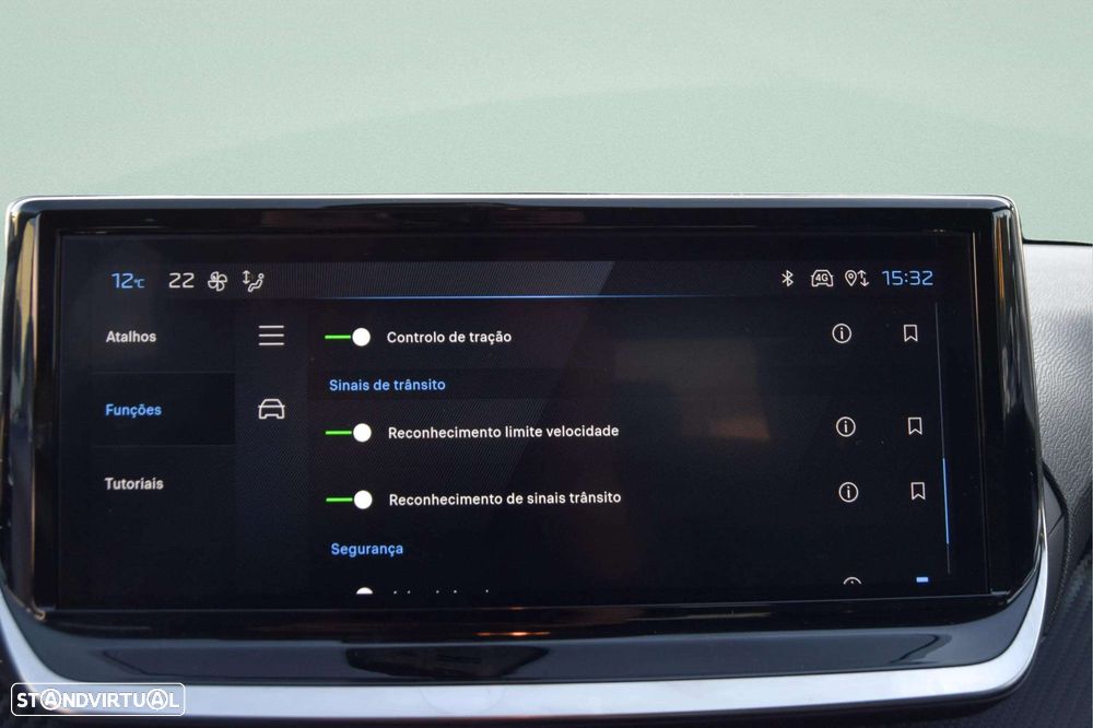 Peugeot 208 1.2 PureTech Allure - 33