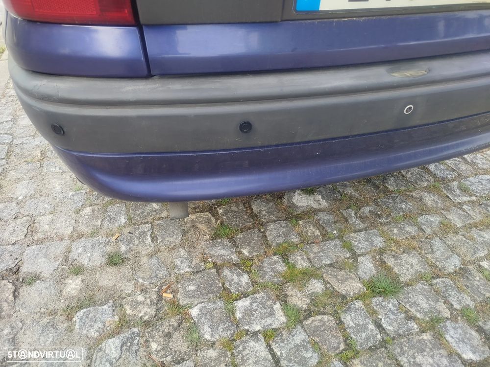 Opel Astra 1.7 TD GLS - 7