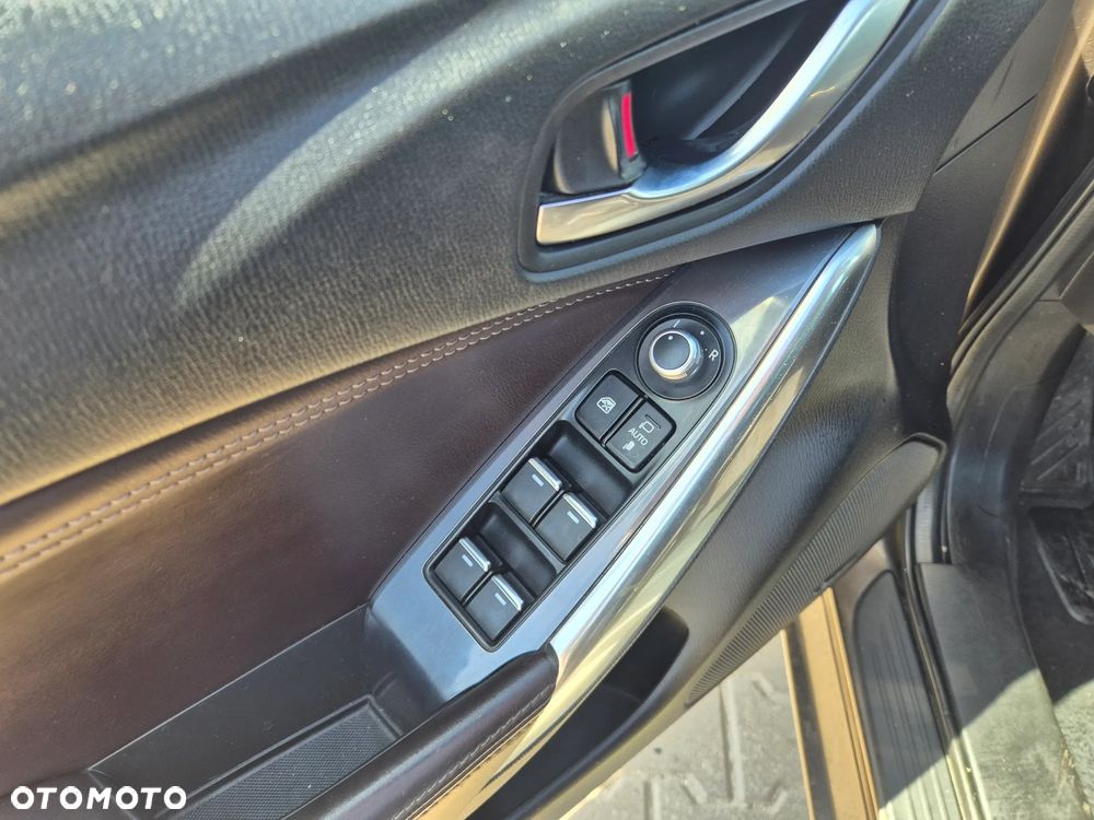Mazda 6 SKYACTIV-D 175 Drive i-ELOOP AWD Sports-Line - 8