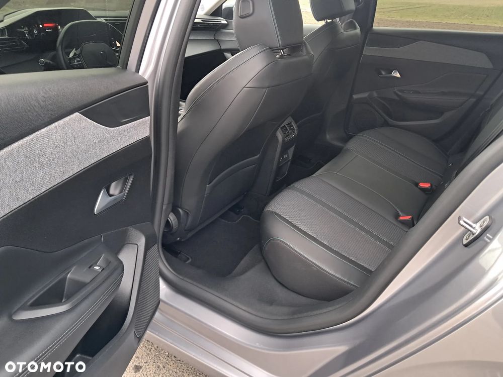 Peugeot 308 PureTech 130 Allure - 11