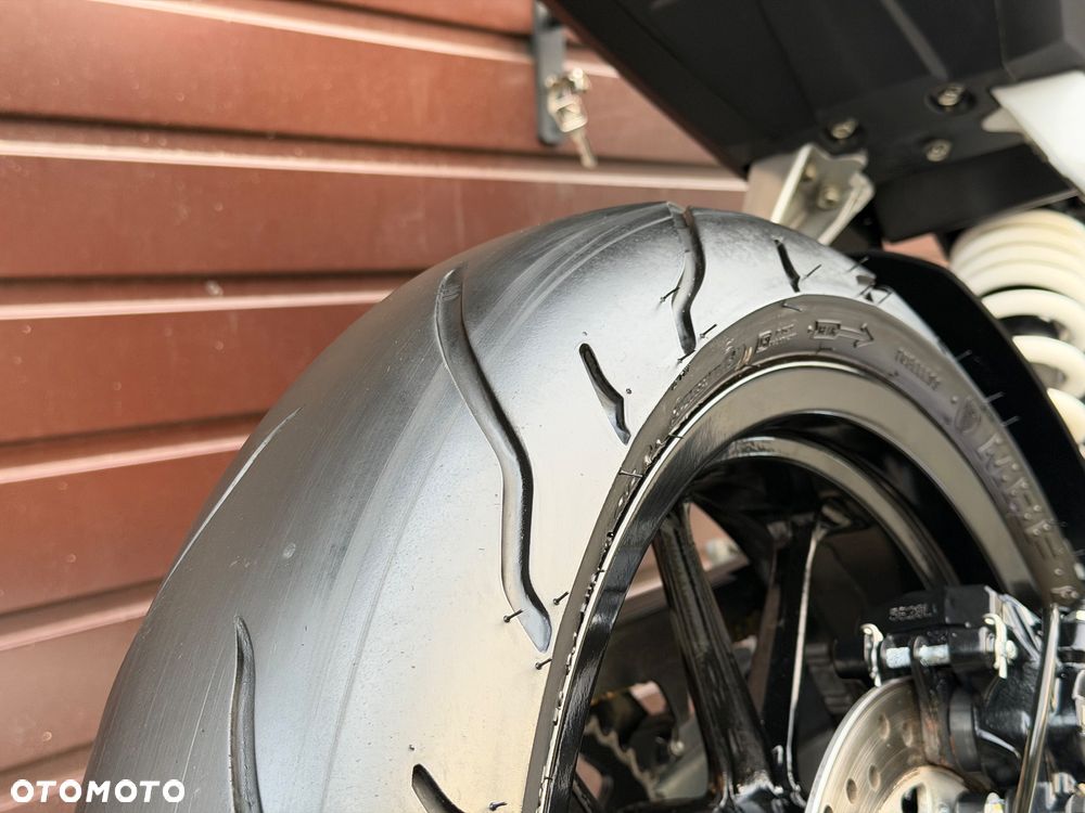 KTM Duke 125 - 8