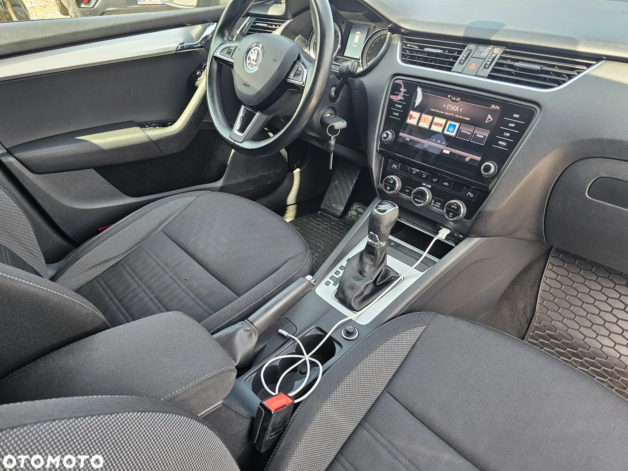 Skoda Octavia 1.6 TDI DSG Ambition - 9