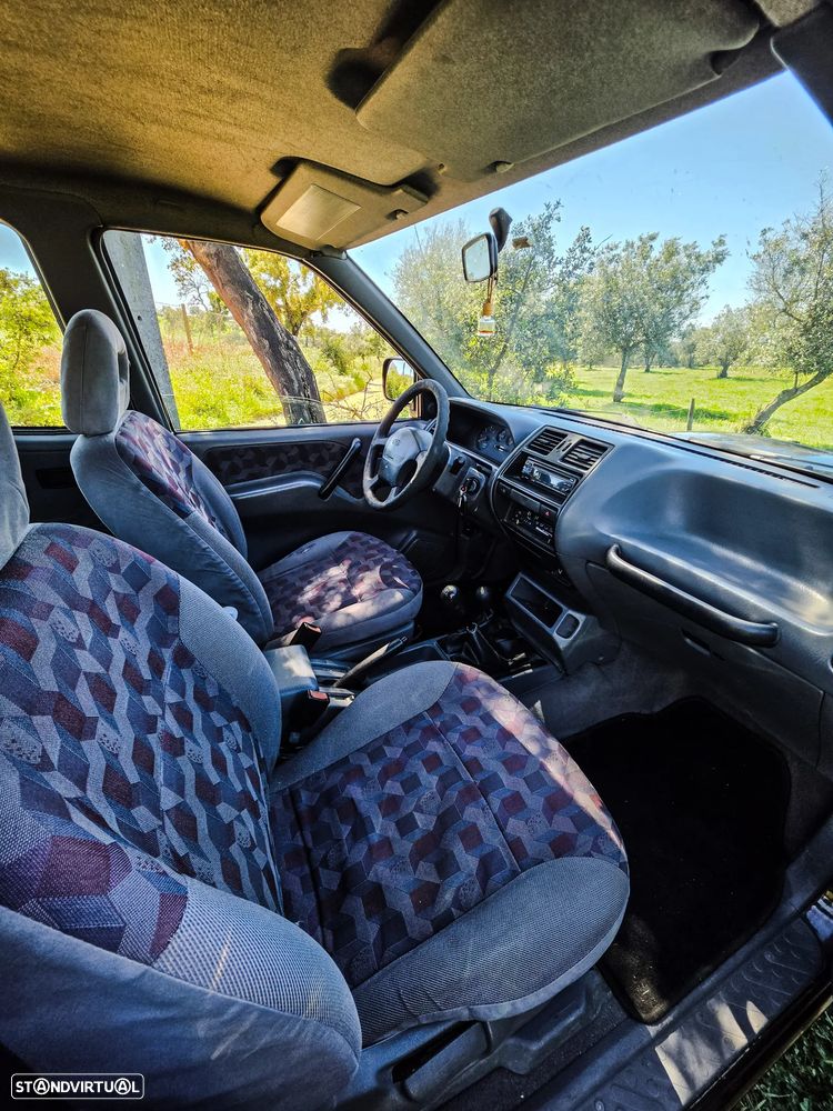 Ford Maverick 2.7 TD GLS - 16