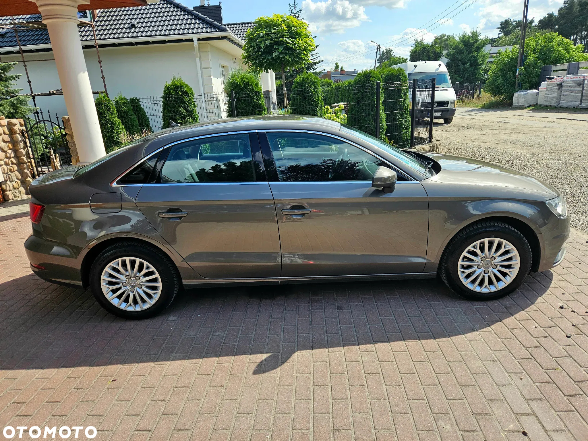 Audi A3 Limousine 1.6 TDI Ambiente - 11