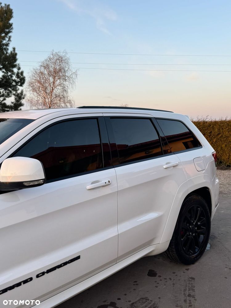 Jeep Grand Cherokee 5.7 V8 HEMI 4WD Automatik Overland - 17