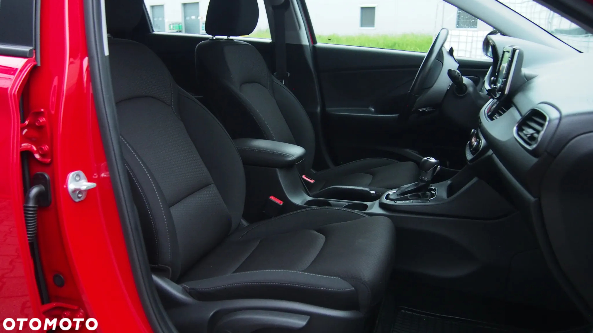 Hyundai i30 1.6 CRDI DCT EDITION 30+ - 8