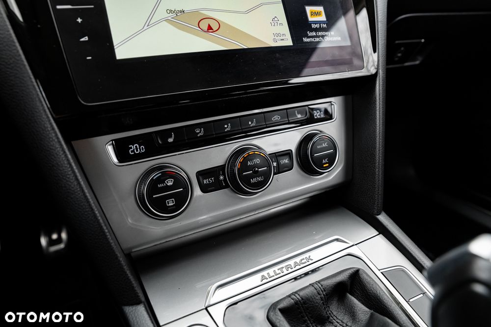 Volkswagen Passat Alltrack 2.0 TDI SCR 4Motion DSG (BMT) - 31