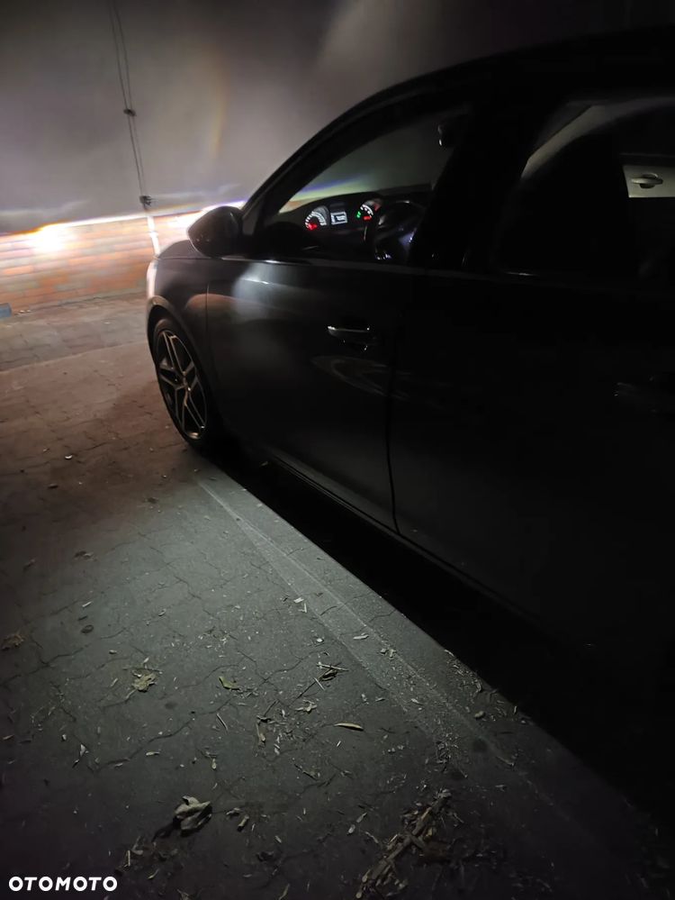 Peugeot 308 1.6 THP Allure - 32