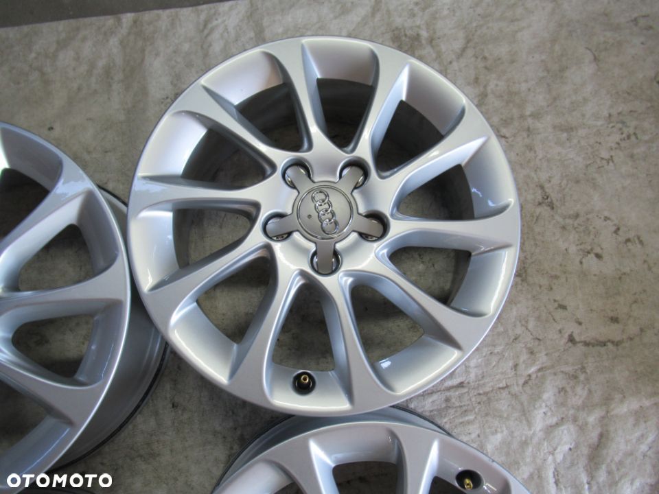 Felgi Audi A3 S3 A4 Q2 Q3 6,5Jx16 et46 5x112 8V0601025BM - 5