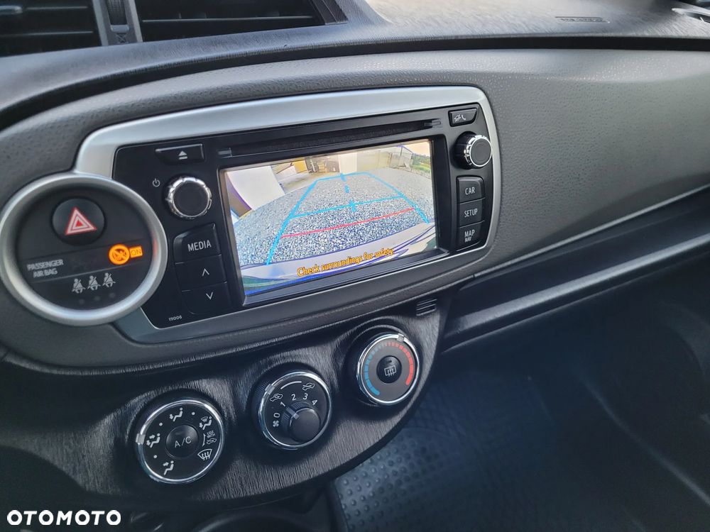 Toyota Yaris 1.33 Sol - 18
