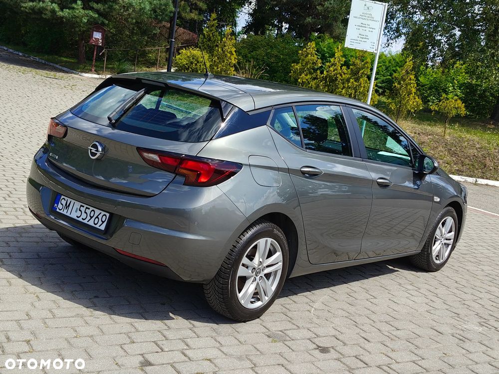 Opel Astra 1.2 T Edition S&S - 12