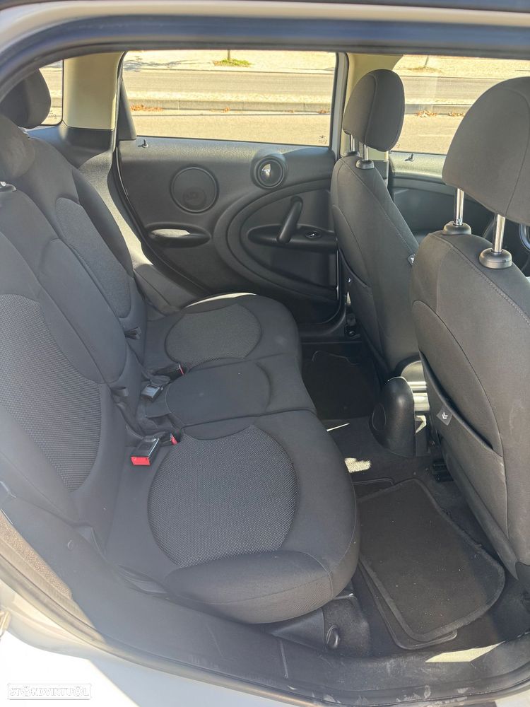 MINI Countryman Cooper D - 11