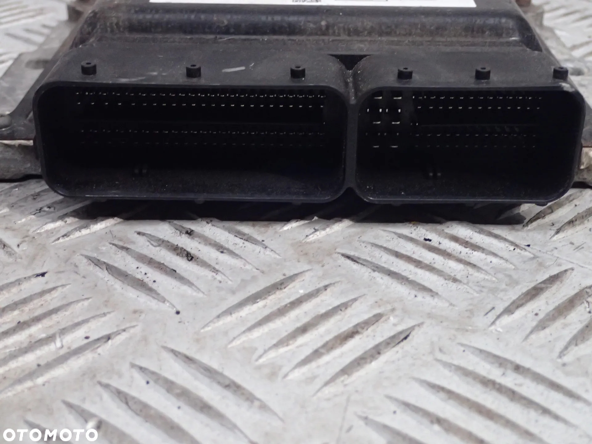 STEROWNIK NISSAN NAVARA 237105X05C MB275800-8935 - 2