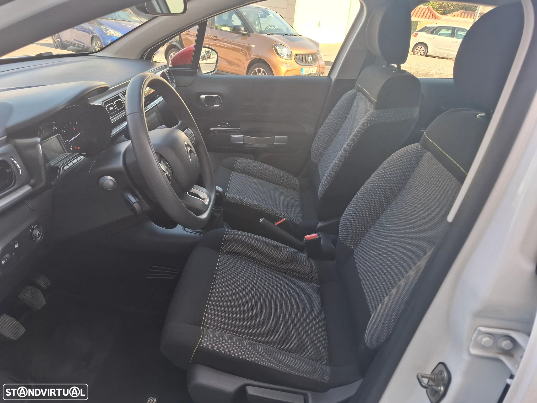 Citroën C3 1.2 PureTech Feel - 24