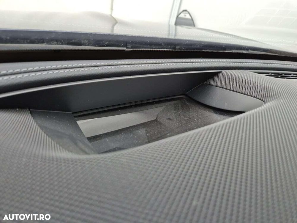 Mercedes-Benz E 300 9G-TRONIC AMG Line - 12