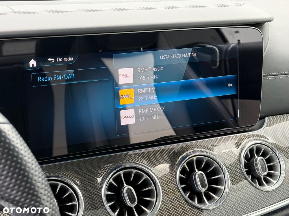 Mercedes-Benz Klasa E 220 d 4-Matic AMG - 29