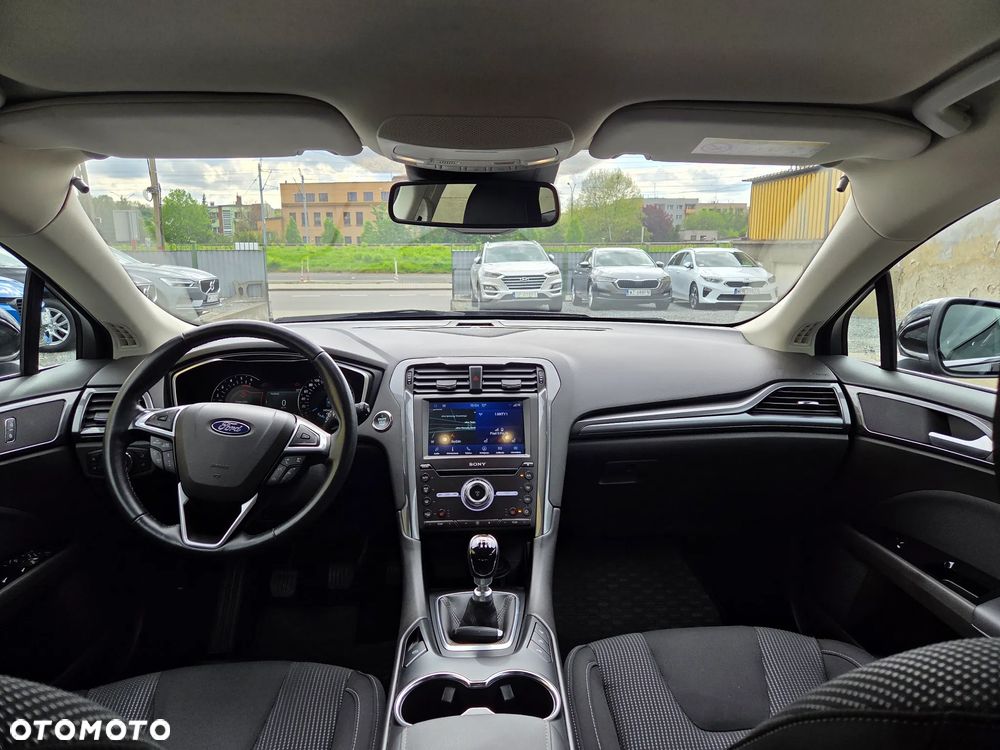 Ford Mondeo 2.0 EcoBlue Titanium - 13