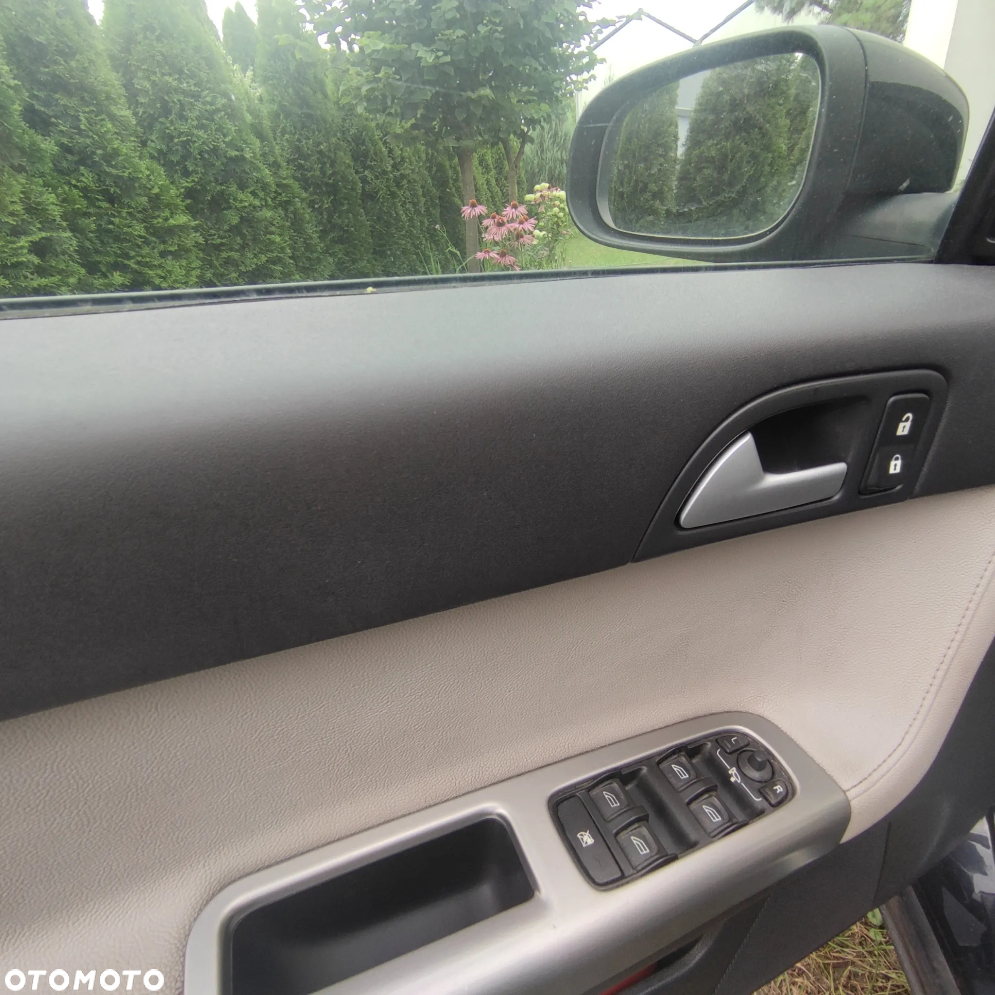 Volvo V50 1.6D Momentum - 4