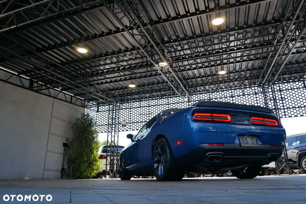Dodge Challenger 5.7 R/T - 39