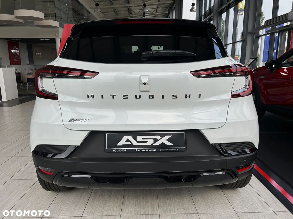 Mitsubishi ASX - 14