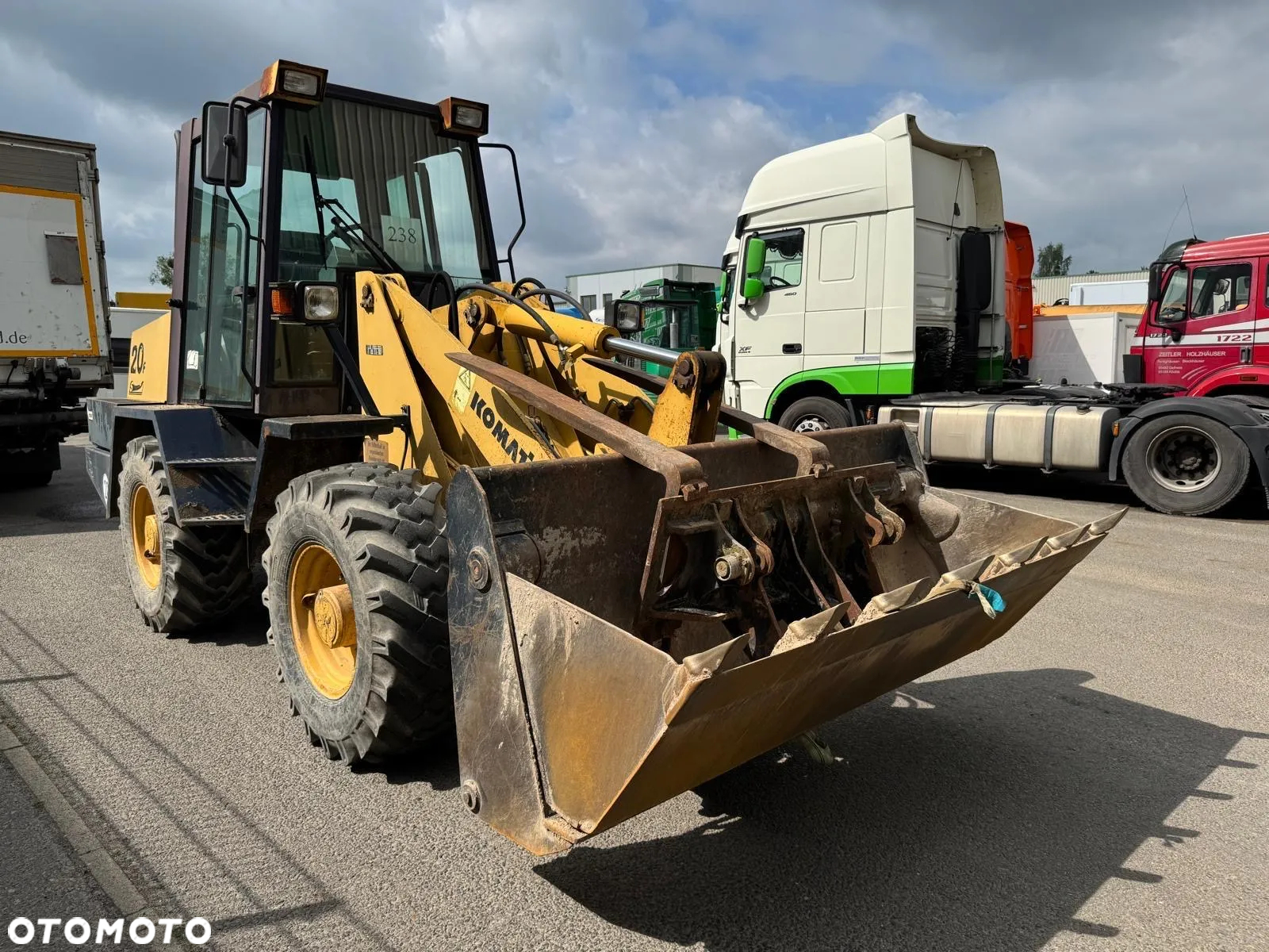 Komatsu Hanomag 20F-S - 2