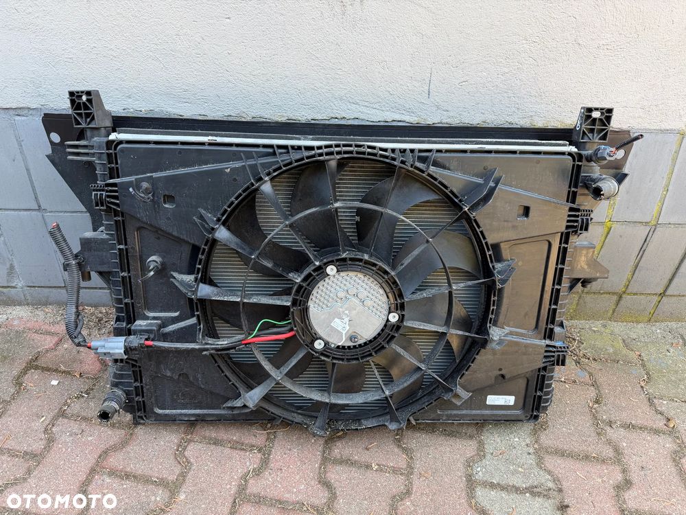 Dodge Ram Promaster elektryk 2020-2026r Komplet chlodnic - 2