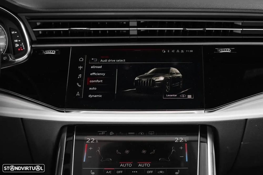 Audi Q7 55 TFSIe quattro S line Tiptronic - 29