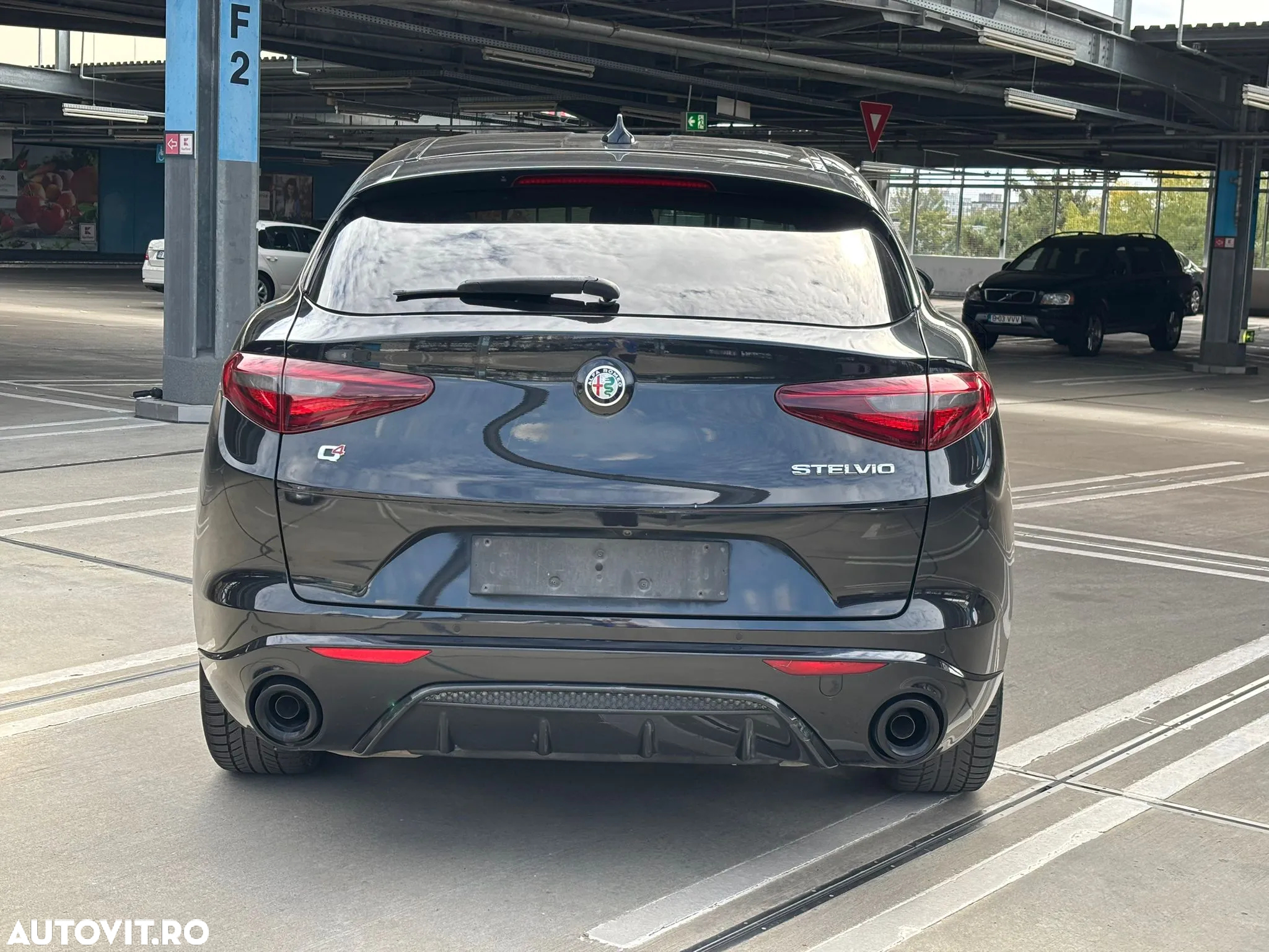 Alfa Romeo Stelvio 2.2 JTDM AWD AT8 Veloce - 5