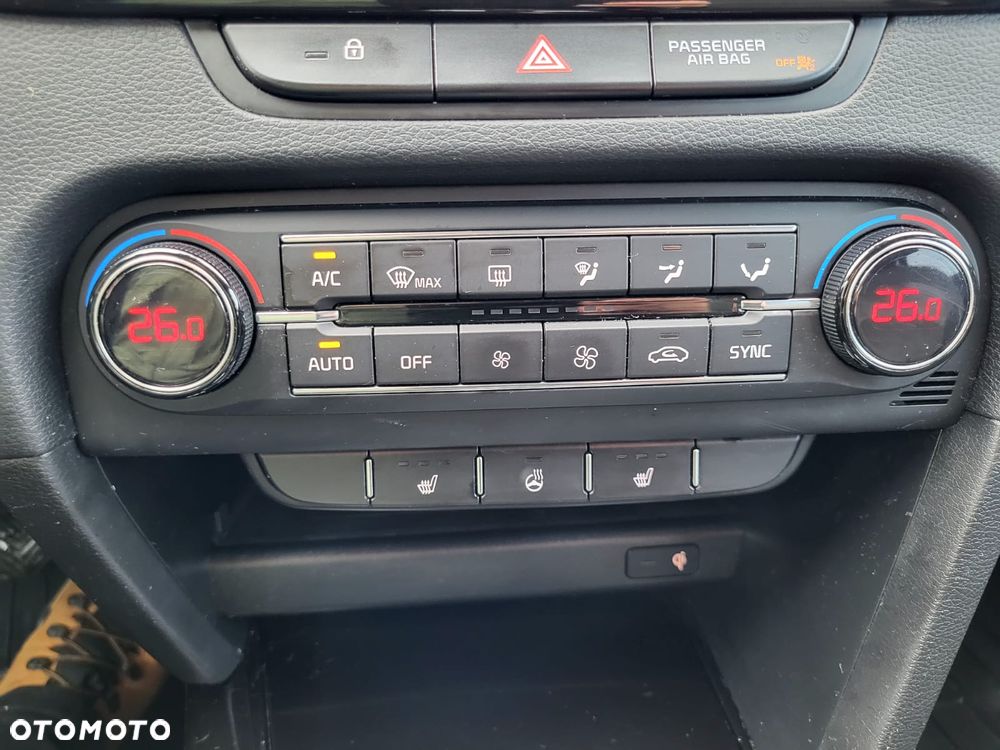 Kia XCeed 1.4 T-GDI OPF JBL SOUND EDITION - 27