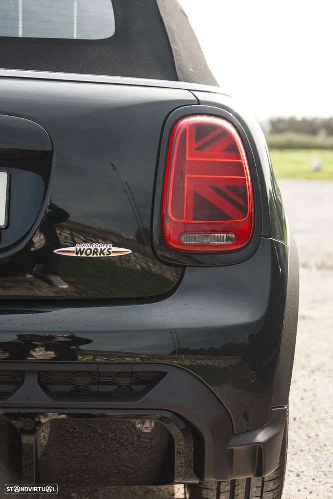 MINI Cabrio John Cooper Works Premium Essential Auto - 18