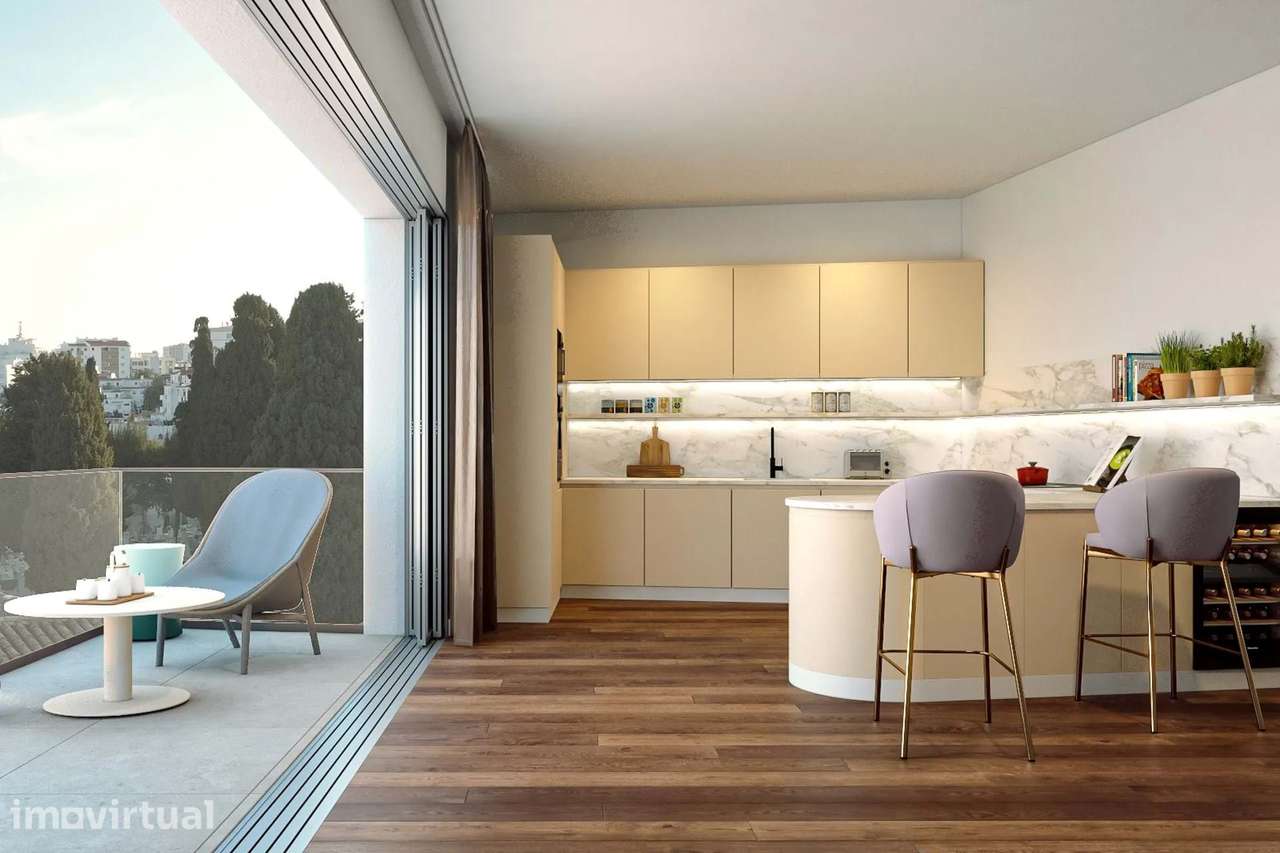 JÓIA NO CENTRO DE LAGOS: ELEGANTE APARTAMENTO T2 COM COMODIDADES MODER - Grande imagem: 2/13