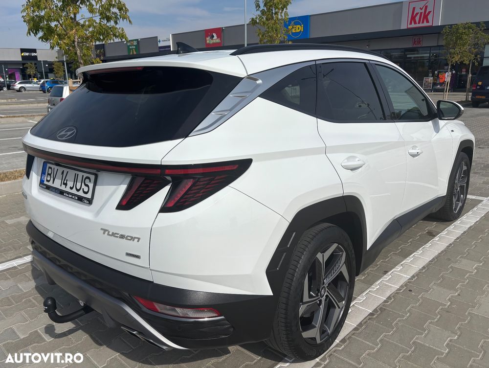 Hyundai Tucson - 2